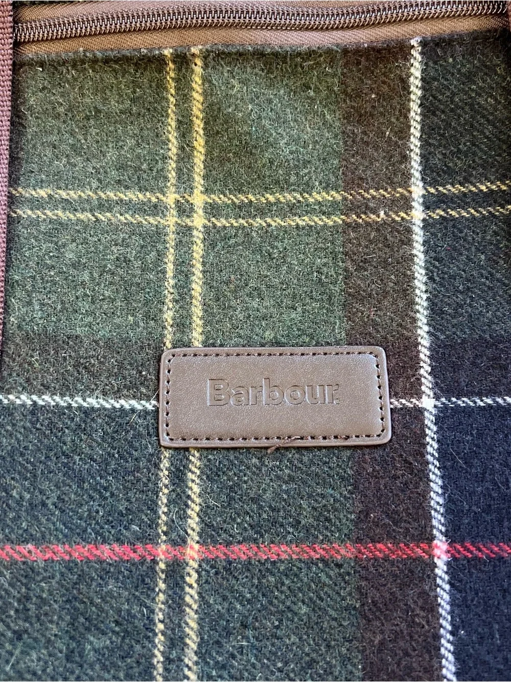 Barbour Men's Classic Tartan Plaid Duffle Bag